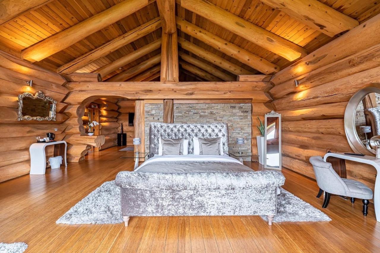 The Log Cabins At The Vu Bathgate Dış mekan fotoğraf