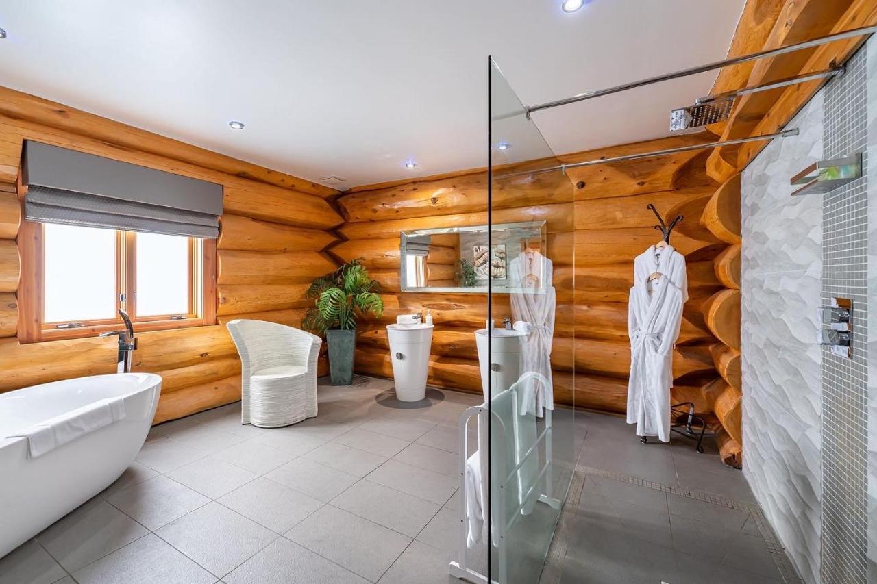 The Log Cabins At The Vu Bathgate Dış mekan fotoğraf